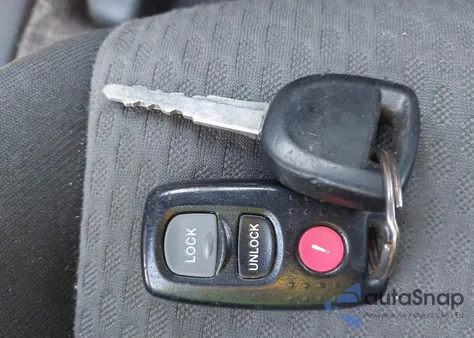 2006 Mazda Mazda3 I z USA, uszkodzony, nr VIN JM1BK32F561489312